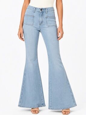 Mudd Light Wash Flare Jeans Women’s Size 11 Stretch Y2K Wide Leg Denim